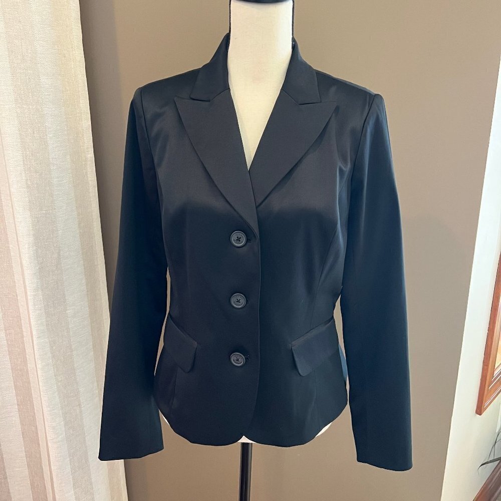 Isaac Mizrahi Black Satin Style Jacket, Size Medium